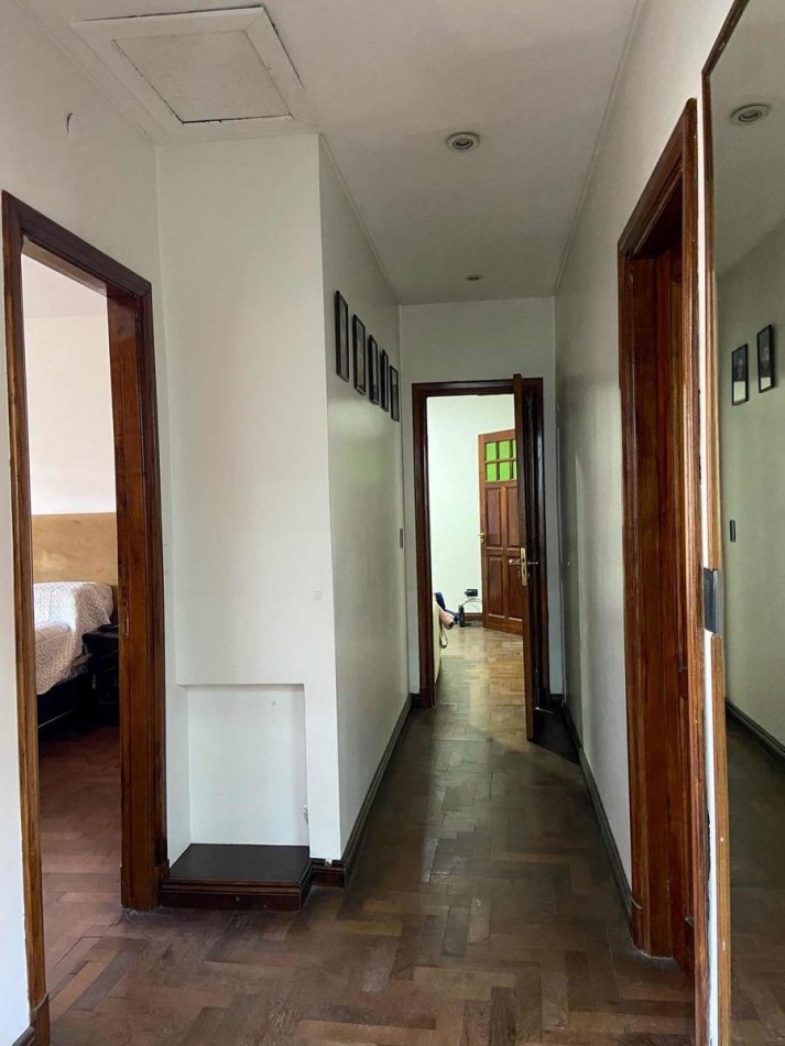 Departamento Tipo Casa| Adrogue| Venta por Viaje Urgente| 6 Amb