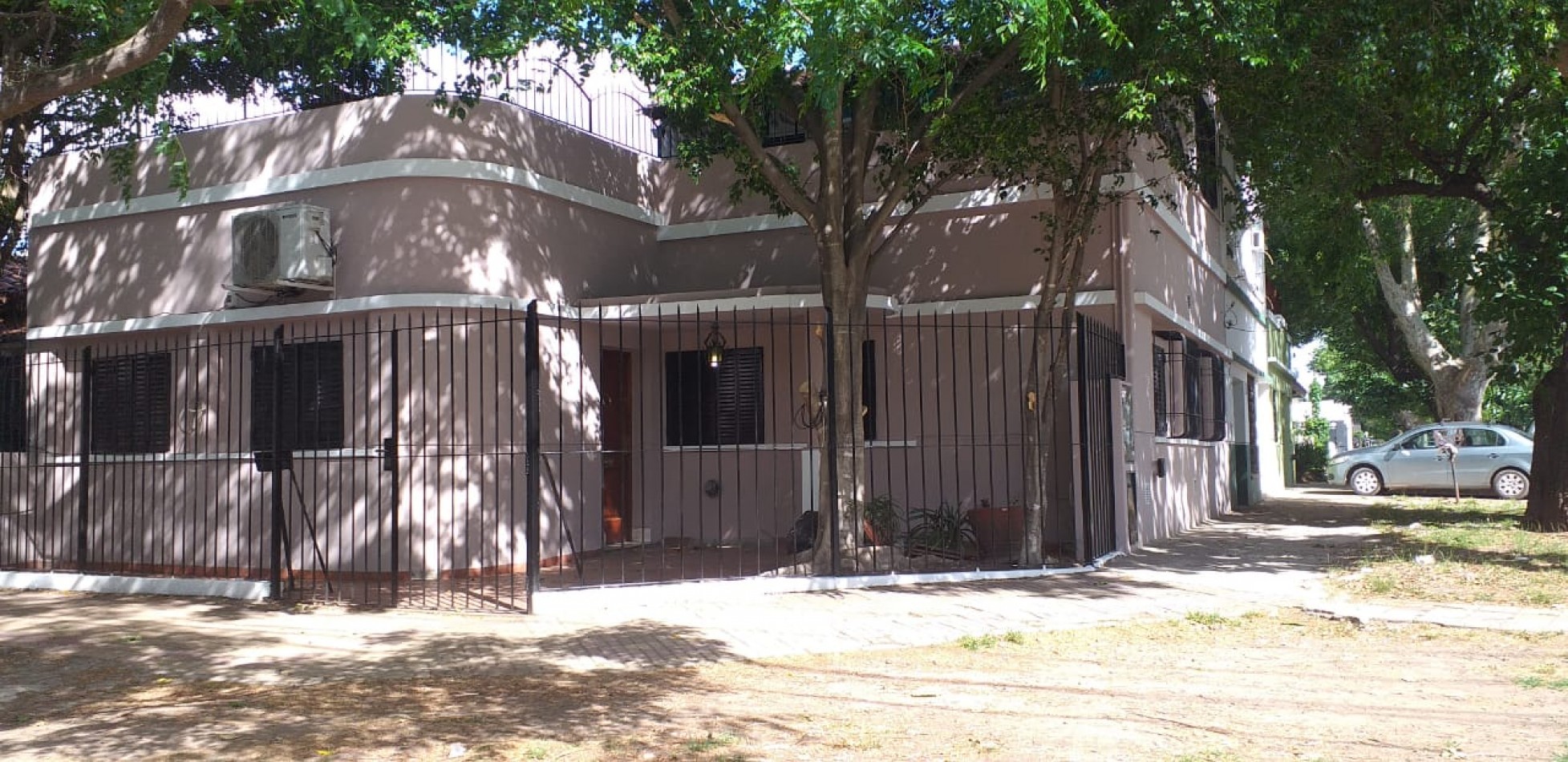 Hermosa Casa de 3 Ambientes Temperley