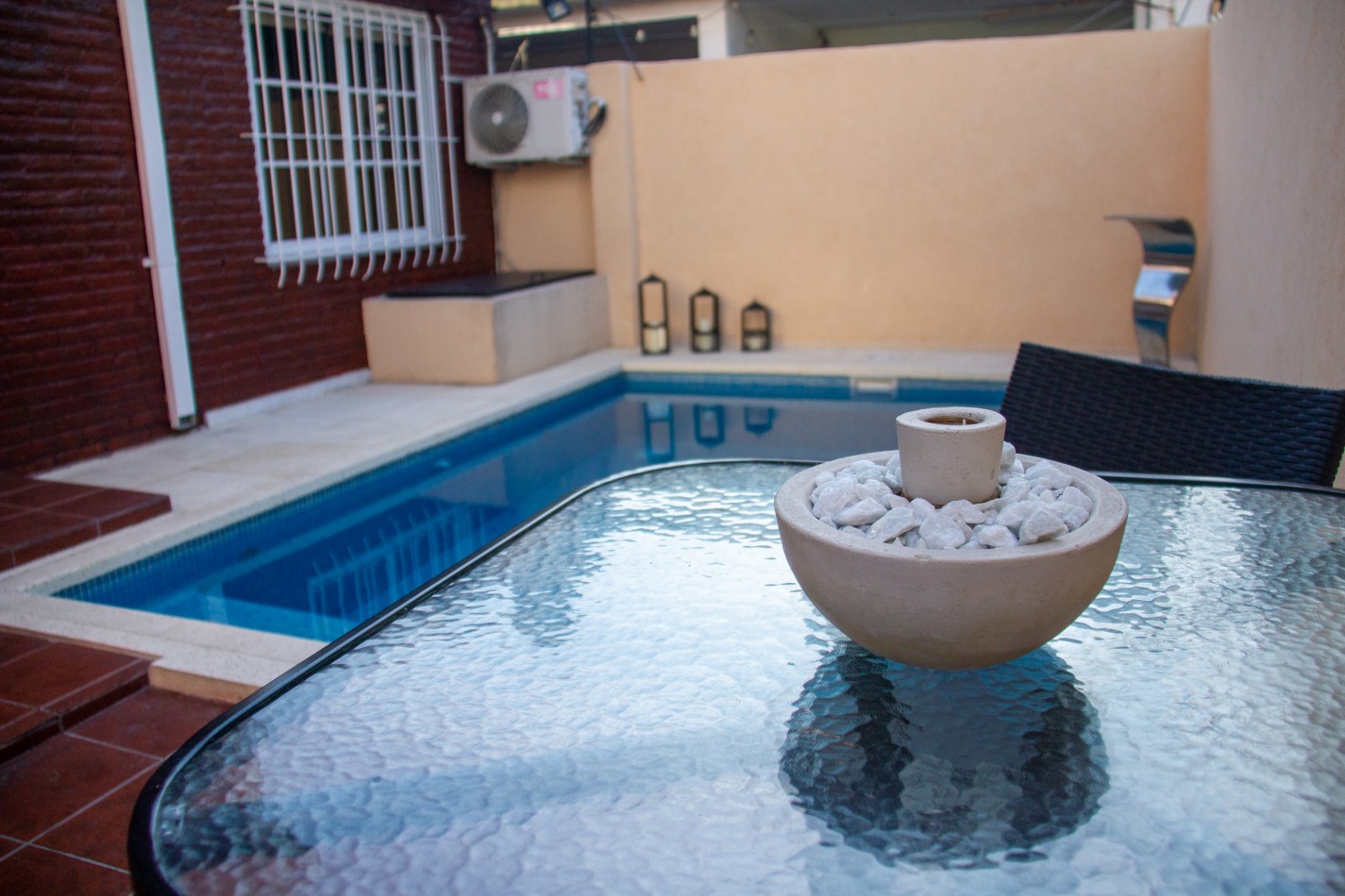 Duplex 3 ambientes con parrilla y piscina