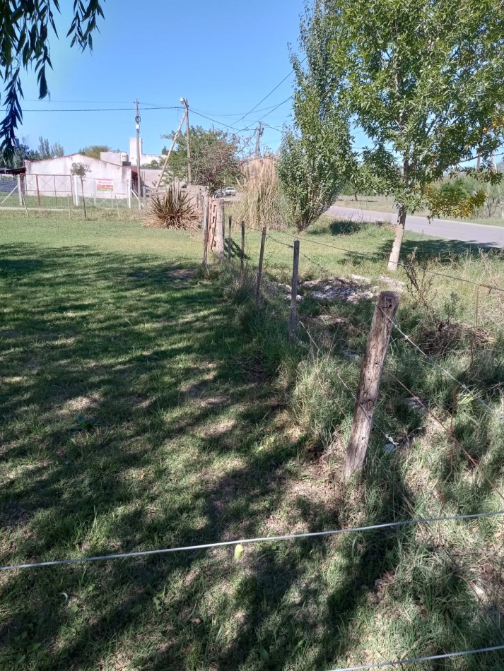 Lote de 8 x 30 mts