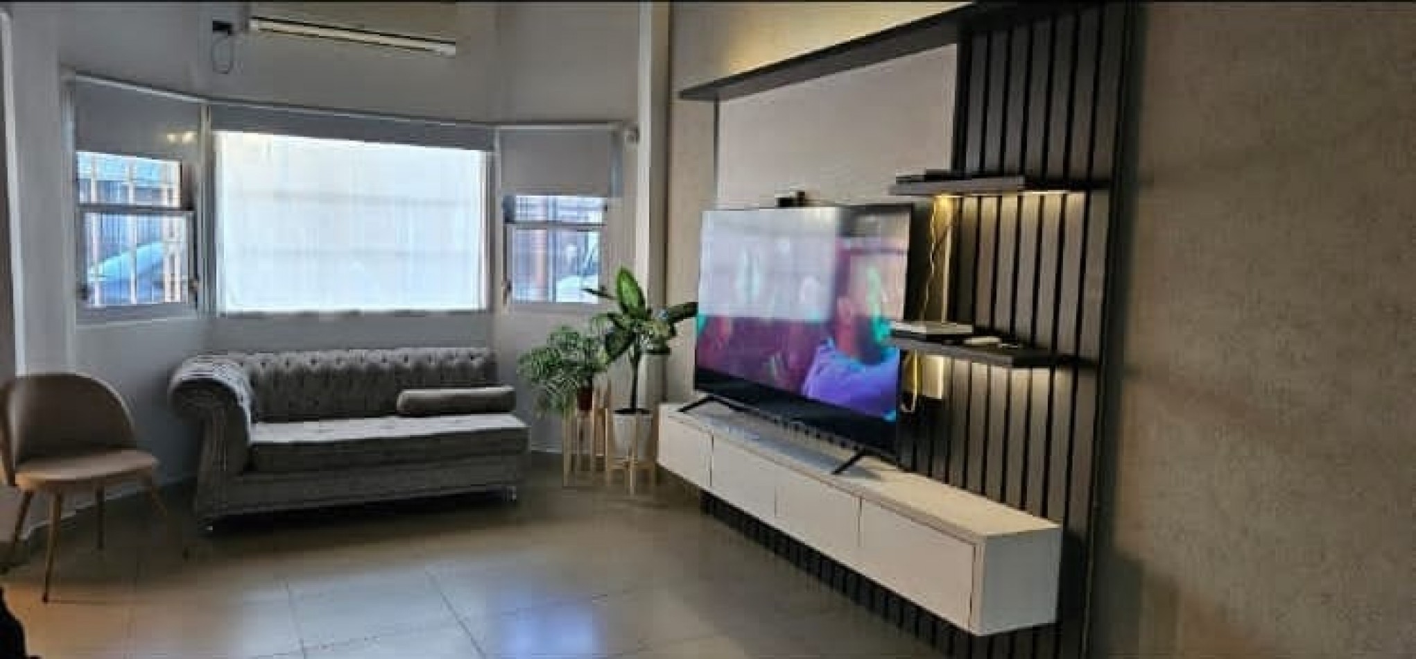 Hermosa Casa Sobre Lote de 8,66x36 m 