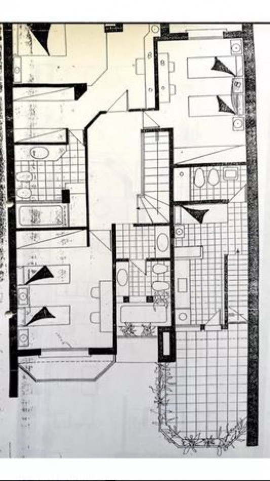 Excelente Oportunidad! Casa 4 Ambientes con Quincho y Piscina