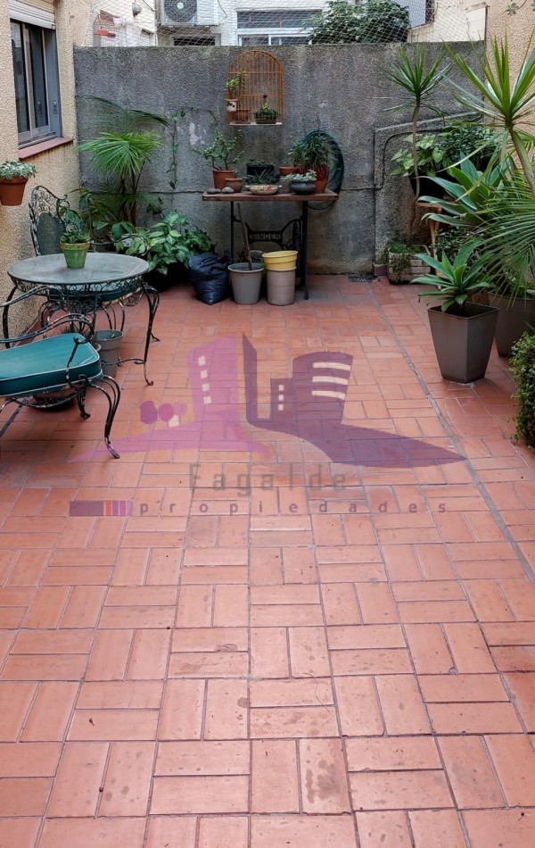 2 ambientes con patio en Lanusita