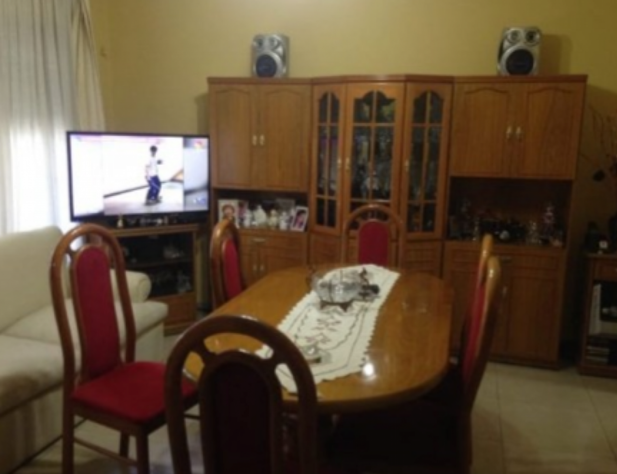 Tipo Casa 3 Ambientes con Cochera Para 2 Autos