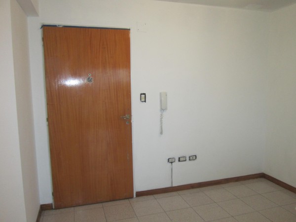 Departamento 3 ambientes con balcon !