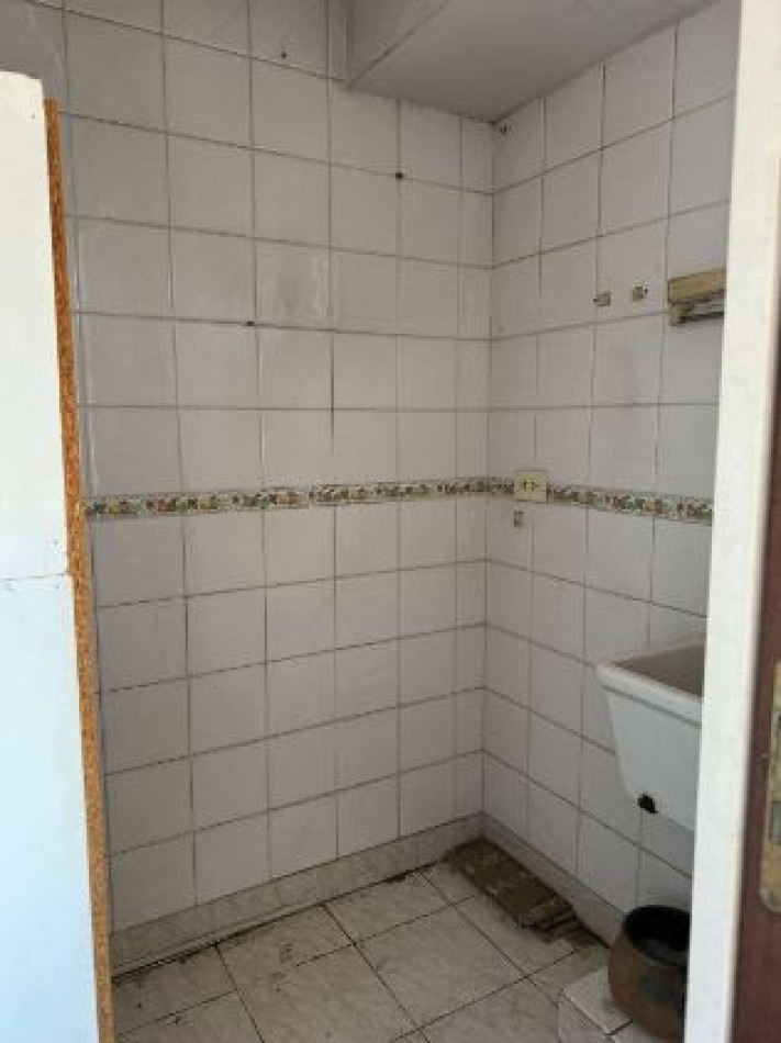 Departamento  5 ambientes- Uso Profesional