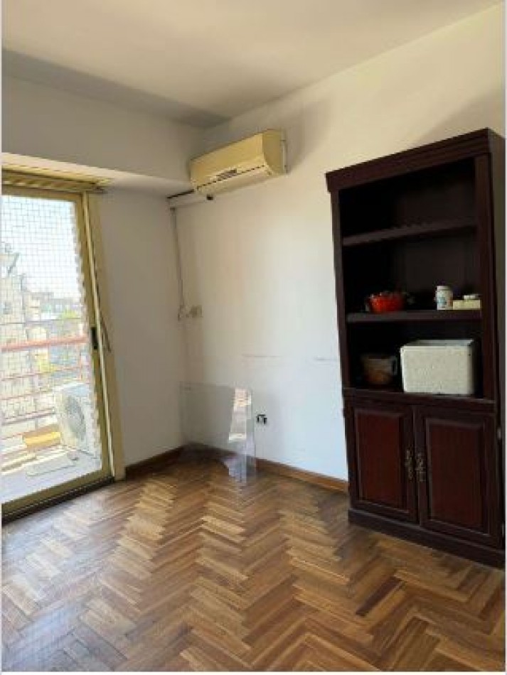 Departamento  5 ambientes- Uso Profesional
