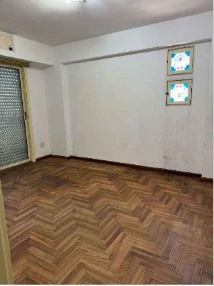 Departamento  5 ambientes- Uso Profesional