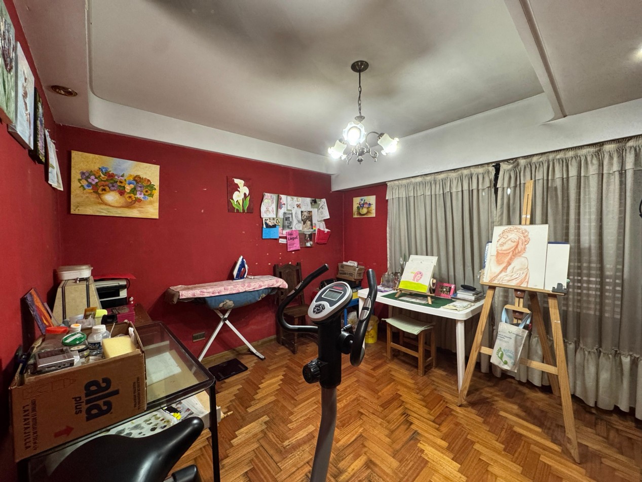 Gran Chalet 5 ambientes con jardin y pileta