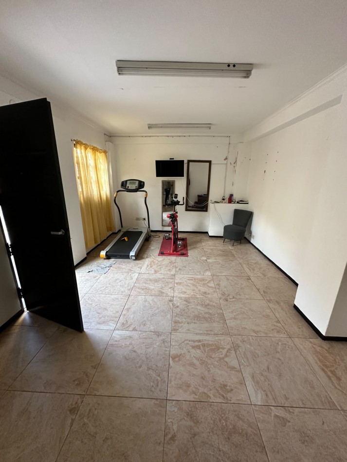 Casa en venta de 5 ambientes R. de Escalada