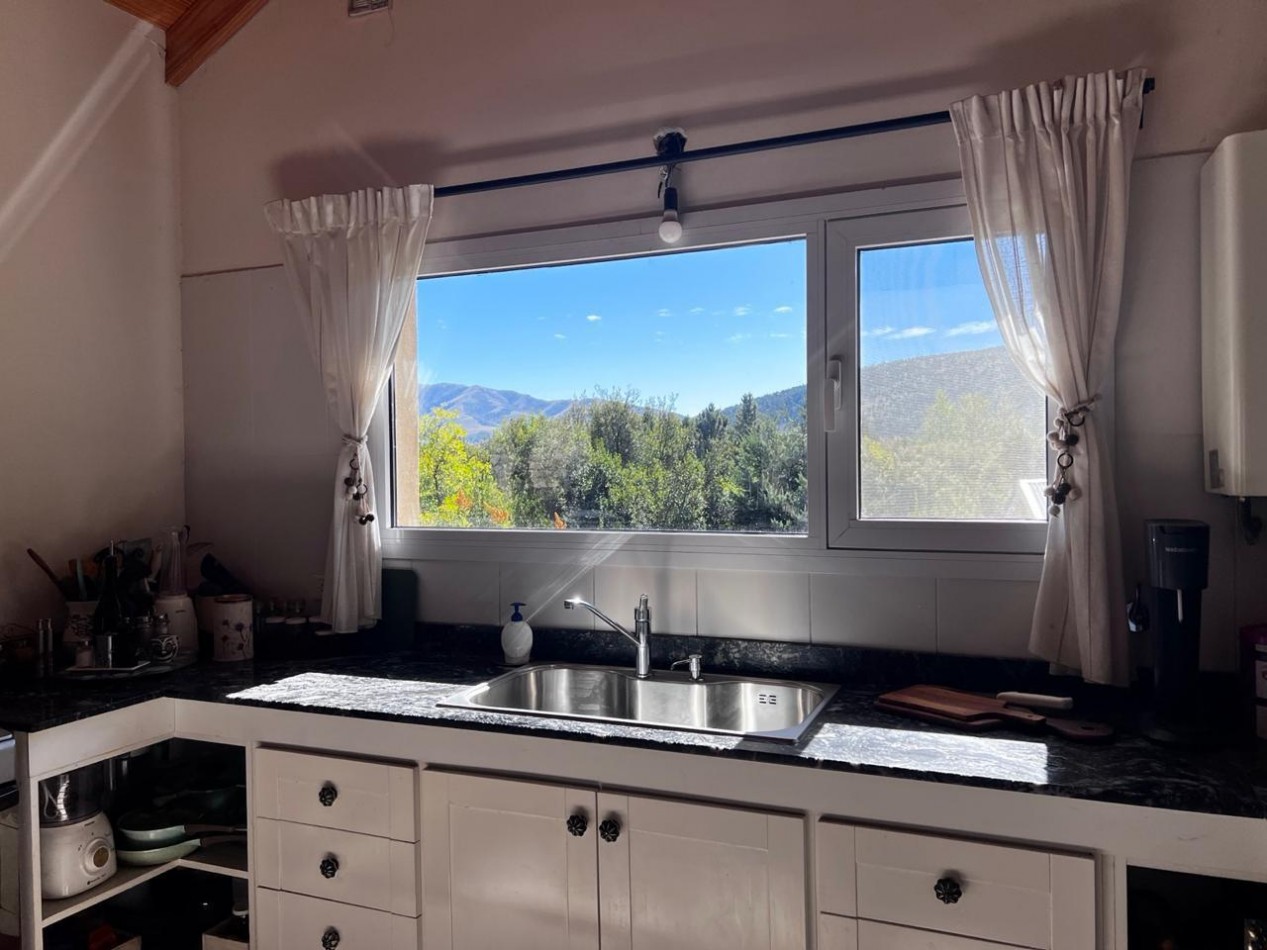 Casa 4 ambientes con terreno y hermosa vista, San Martin de los Andes