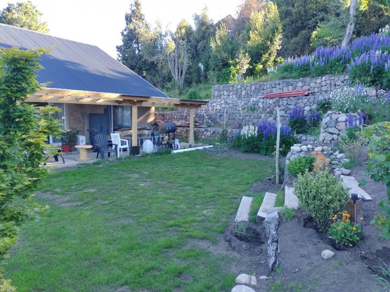 Casa 4 ambientes con terreno y hermosa vista, San Martin de los Andes