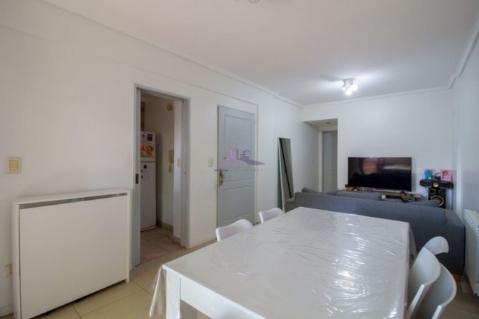 Departamento de 2 Ambientes Al Frente Lanusita Excelente Ubicacion