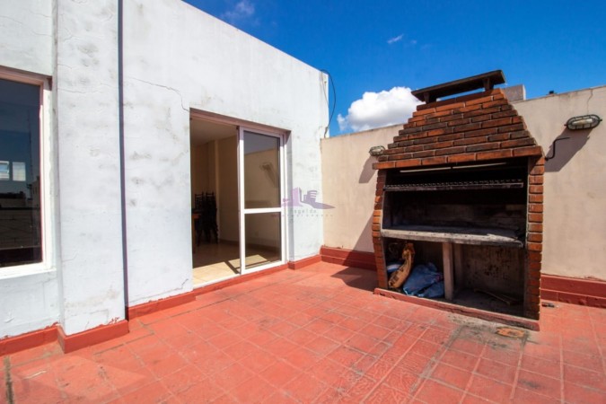 Departamento de 2 Ambientes Al Frente Lanusita Excelente Ubicacion