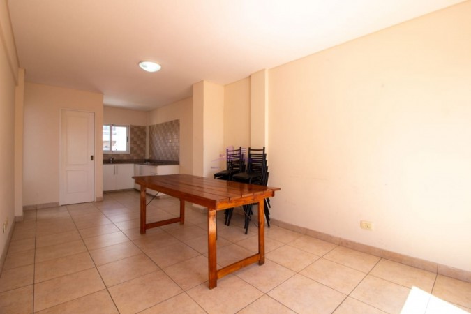 Departamento de 2 Ambientes Al Frente Lanusita Excelente Ubicacion