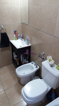 Departamento de 2 Ambientes en Venta en Lanus O.