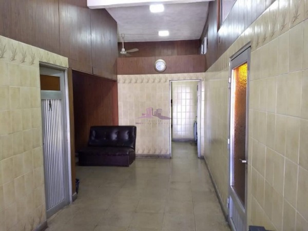 Galpon con Local y Vivienda