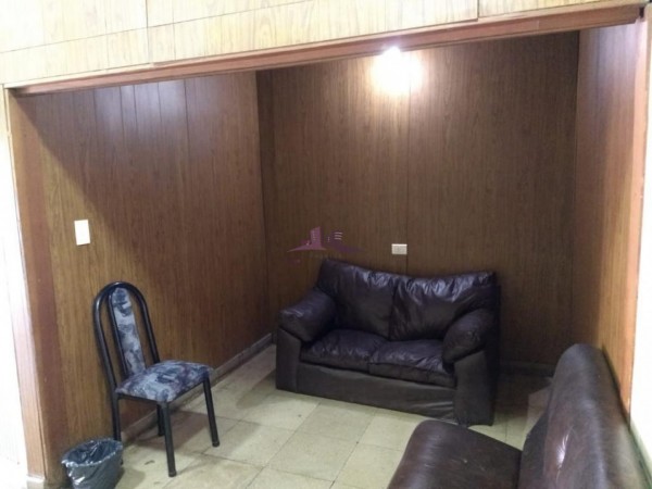 Galpon con Local y Vivienda