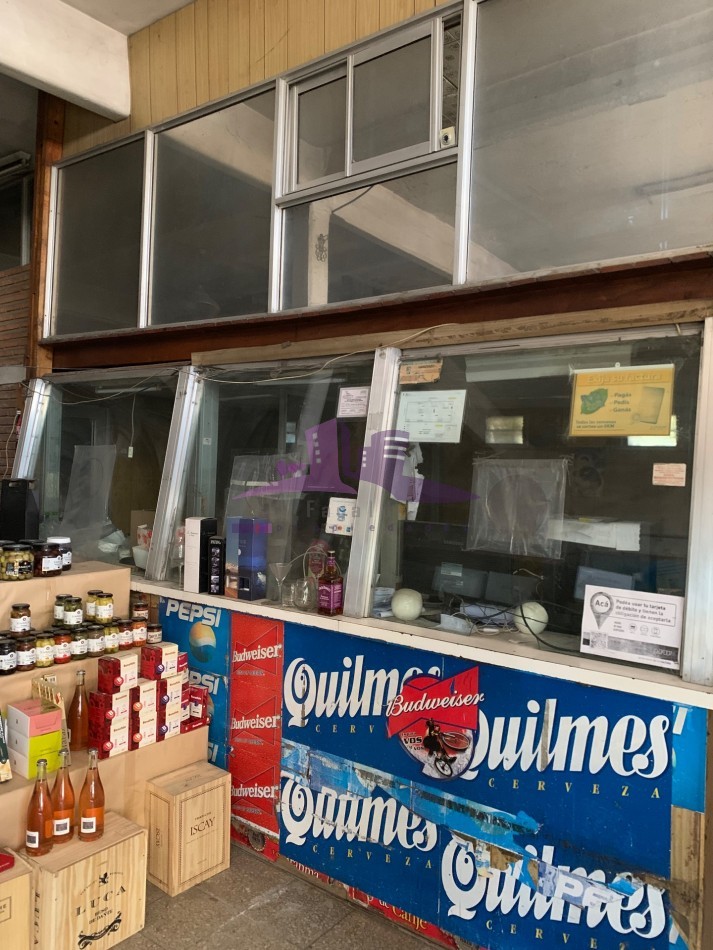 Local comercial en Lanus Oeste