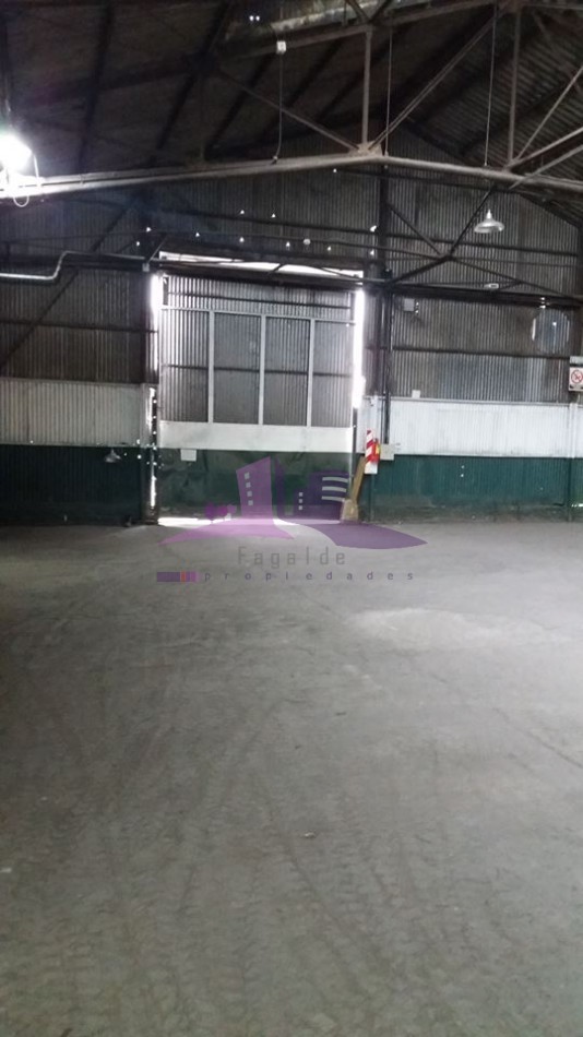 Galpon/deposito de 5000 metros ideal logistica - industria - transporte