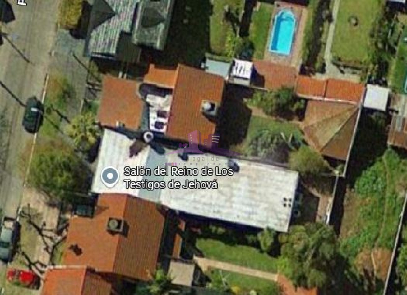 Salon/ local en Banfield este