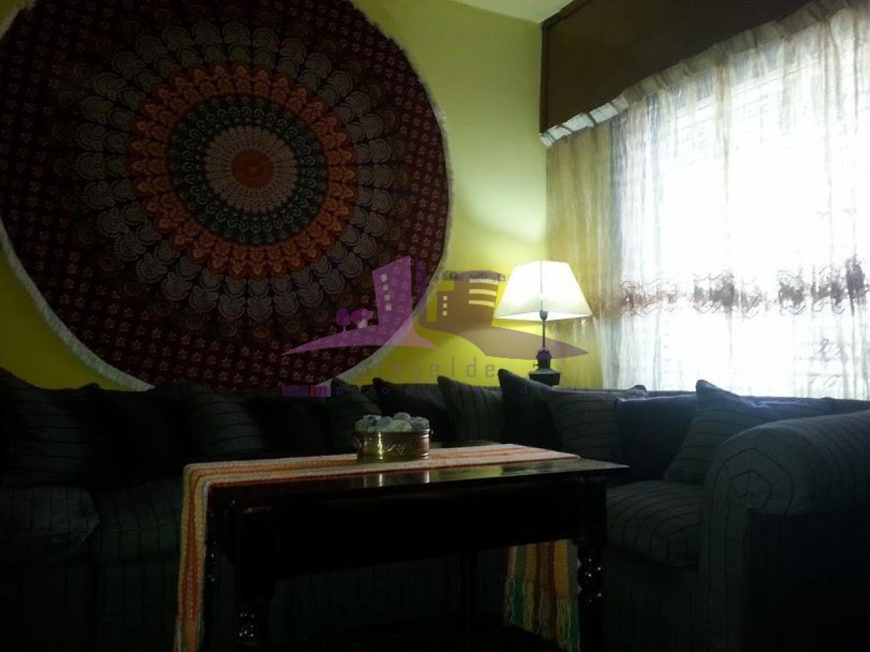 Casa 4 Ambientes con Doble Cochera Cubierta