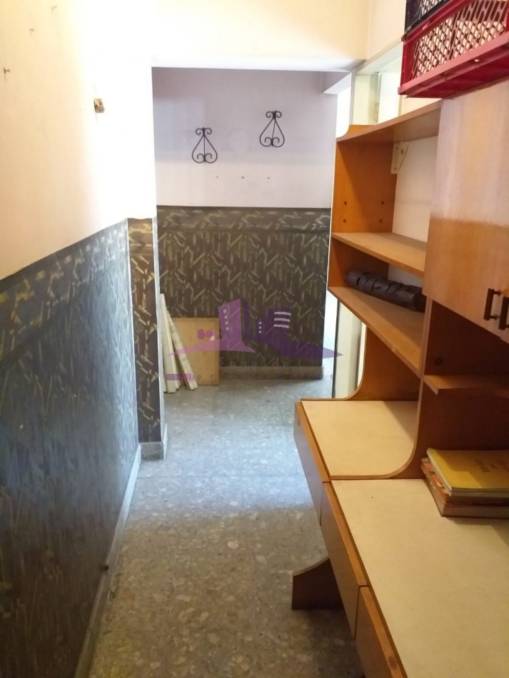 Departamento al frente de tres ambientes