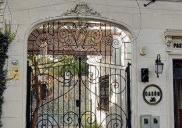 Venta De Fondo De Comercio; Hermosa Cafeteria En Edificio Historico En Adrogue