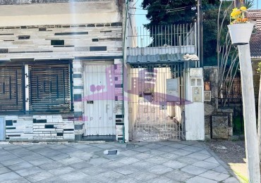 Departamento al fondo con salon independiente